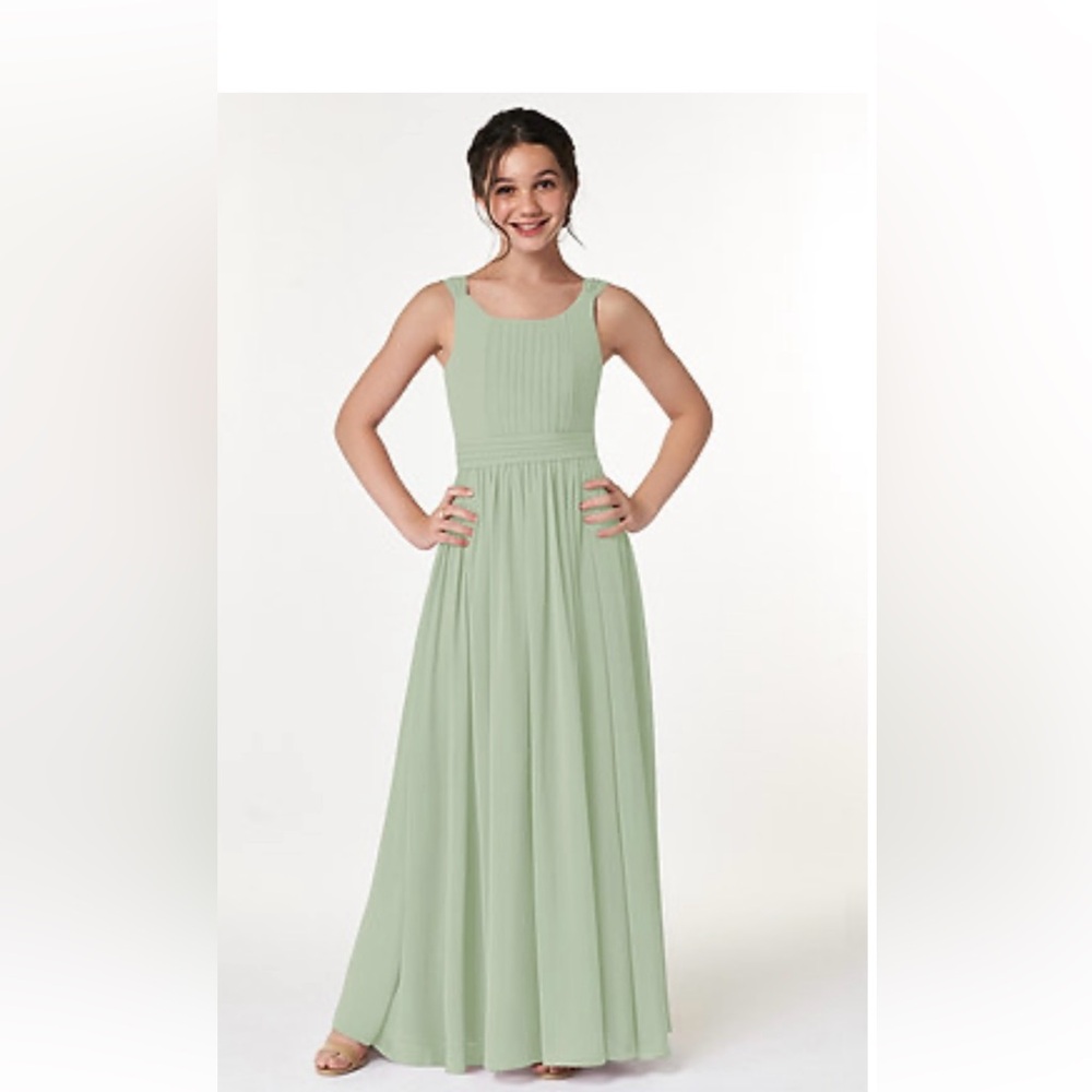 Azazie Tiana Junior bridesmaid dress